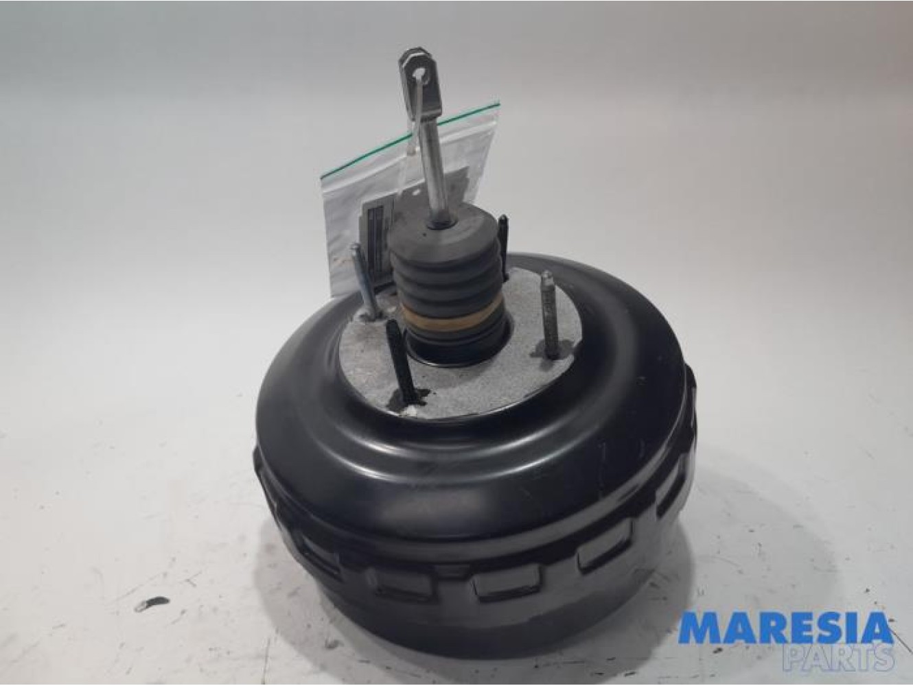 Renault - Master - Brake servo