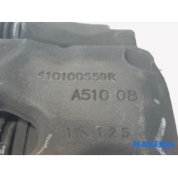 Renault - Master - Front brake calliper, left
