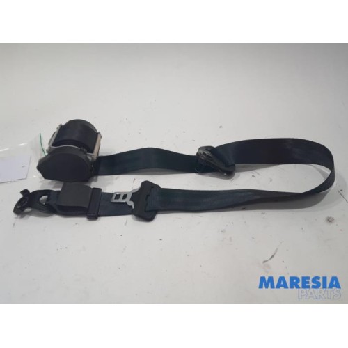 Renault - Master - Front seatbelt, right