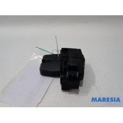 Citroen - C3 - Tailgate lock mechanism