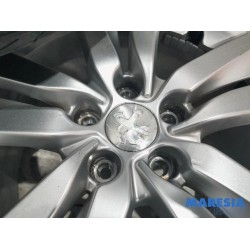 Peugeot - 308 - Sportvelgenset + banden