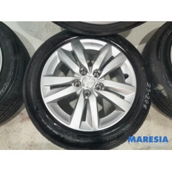 Peugeot - 308 - Sportvelgenset + banden