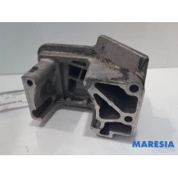 Fiat - 500 - Engine mount