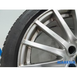 Alfa Romeo - 159 - Sportvelgenset + banden