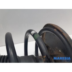 Renault - Twingo - Front shock absorber rod, right