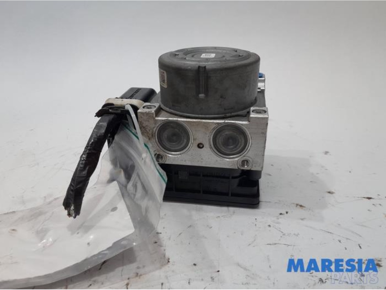 Peugeot - 208 - ABS pump