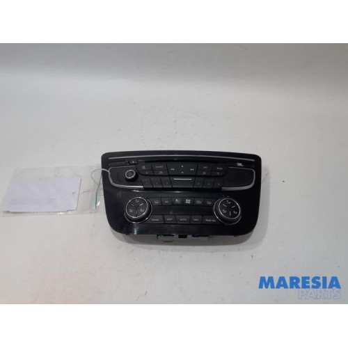 Peugeot - 508 - Panneau de commandes chauffage