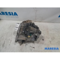 Renault - Trafic - Versnellingsbak