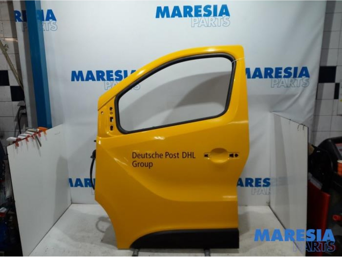 Renault - Trafic - Portier 2Deurs links