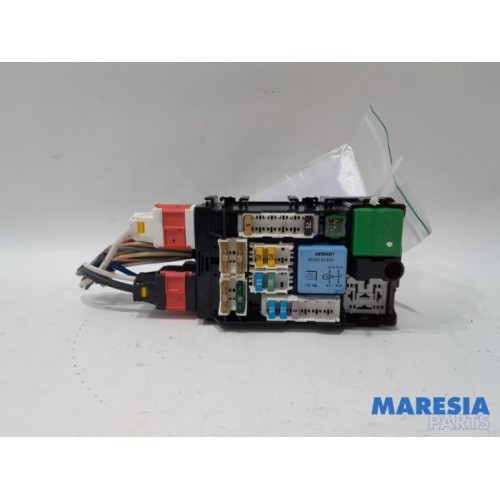Peugeot - 508 - Fuse box