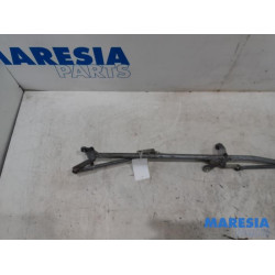 Peugeot - 308 - Wiper mechanism