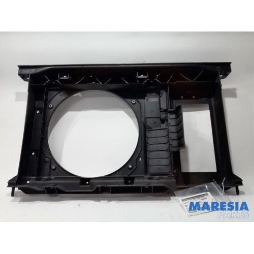 Peugeot - 3008 - Front panel