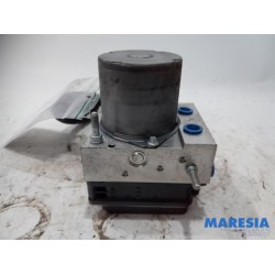 Peugeot - 3008 - ABS Pumpe