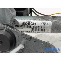 Peugeot - 3008 - Front wiper motor