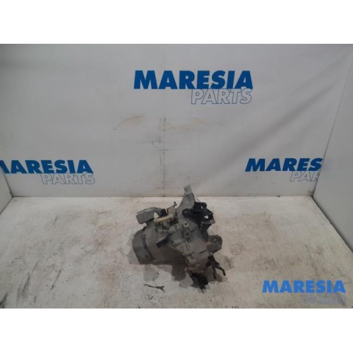 Citroen - C4 Cactus - Gearbox