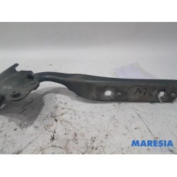 Peugeot - 508 - Bonnet Hinge