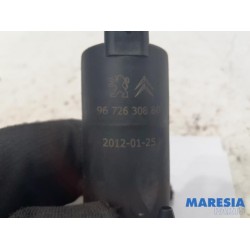 Peugeot - 508 - Scheibensprüherpumpe vorne