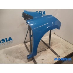 Renault - Clio - Front wing, right