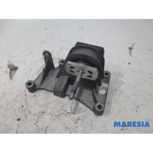 Fiat - Panda - Engine mount