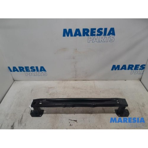 Renault - Clio - Rear bumper frame