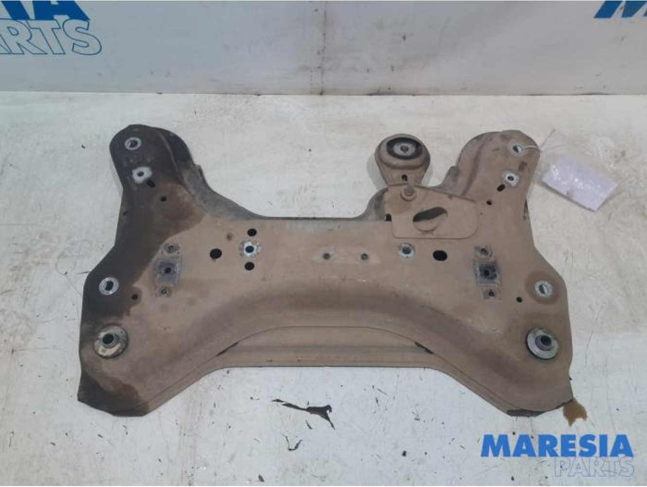 Renault - Trafic - Subframe