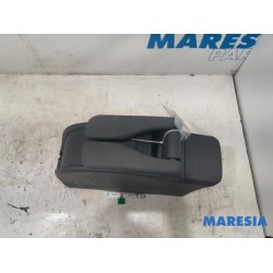 Renault - Grand Scenic - Middle console