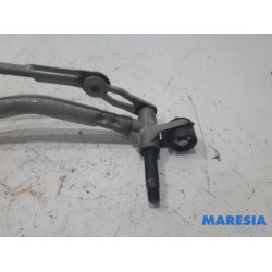Citroen - DS3 - Wiper mechanism
