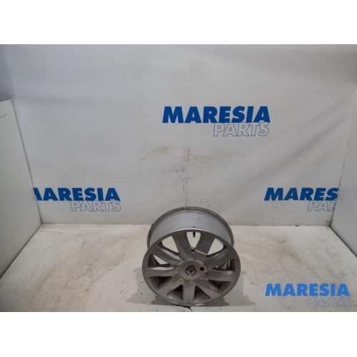 Renault - Grand Scenic - Wheel