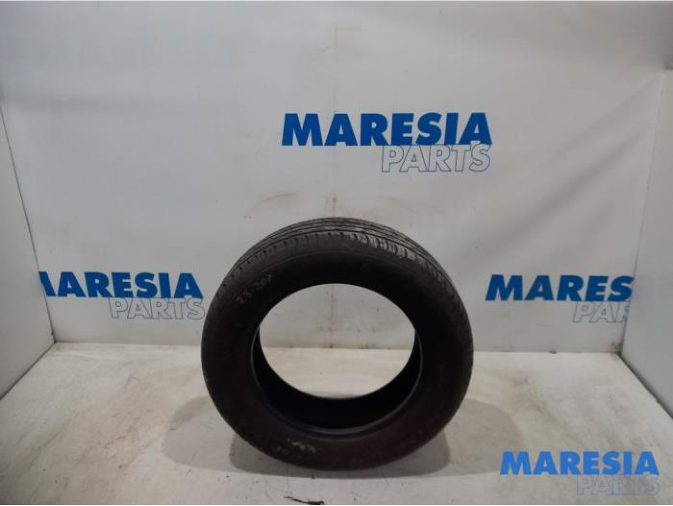 Renault - Grand Scenic - Tyre