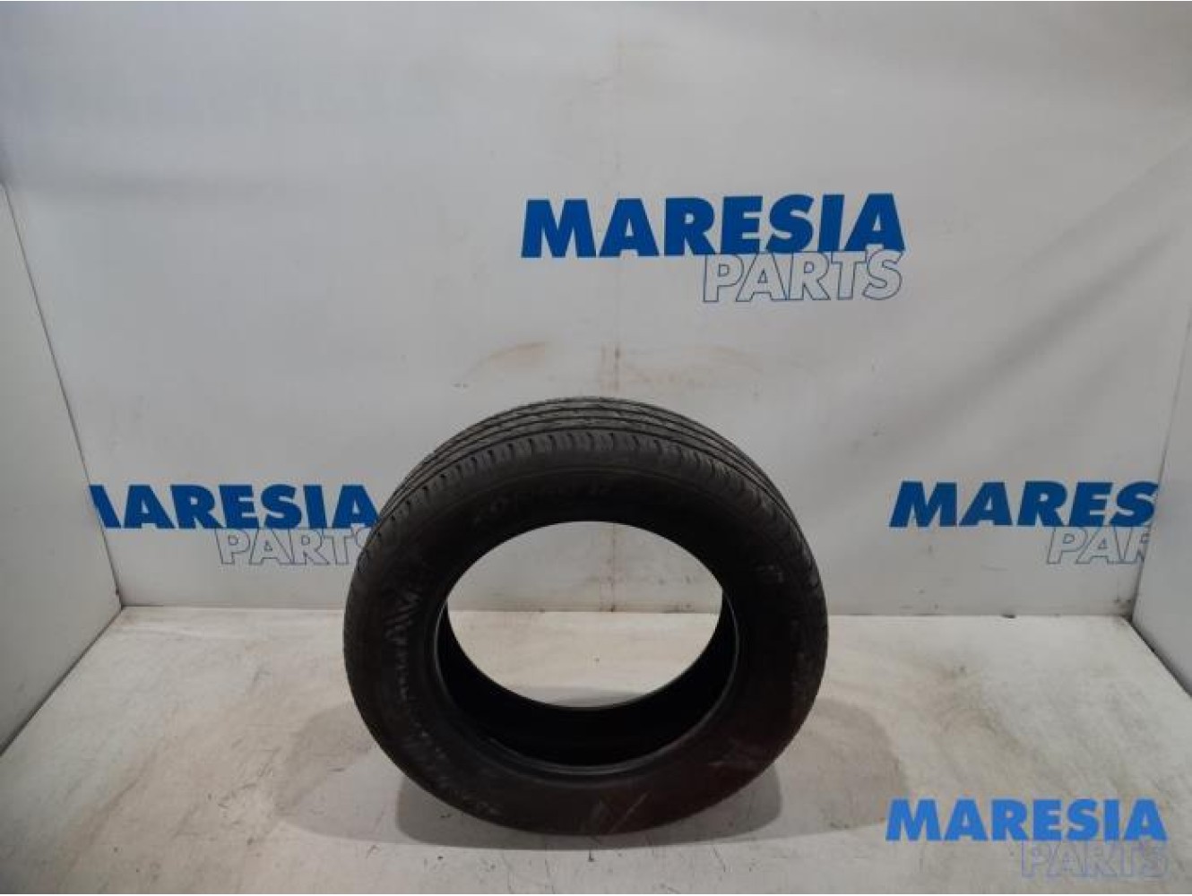 Renault - Grand Scenic - Tyre