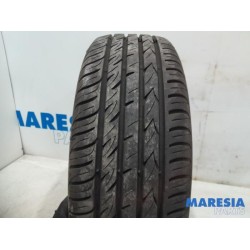 Renault - Grand Scenic - Tyre
