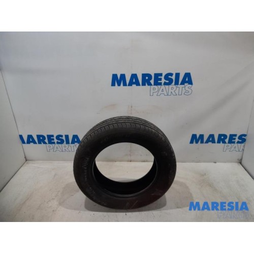 Renault - Grand Scenic - Tyre