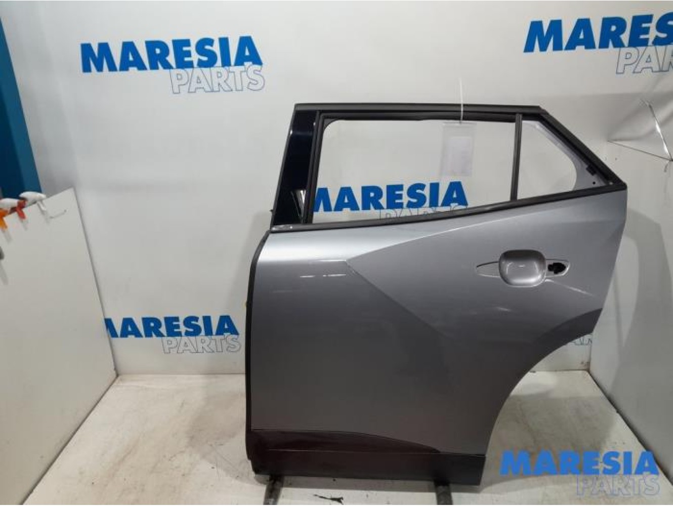 Peugeot - 2008 - Rear door 4-door, left