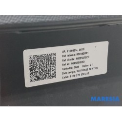 Peugeot - 2008 - Portierbekleding 4Deurs links-voor