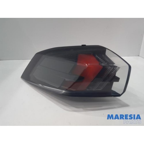 Peugeot - 2008 - Taillight, left
