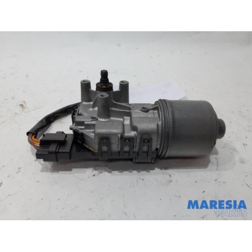 Dacia - Logan - Front wiper motor