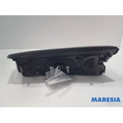 Peugeot - 2008 - Achterlicht links