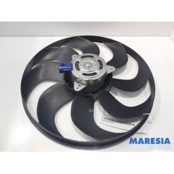Renault - Clio - Fan motor