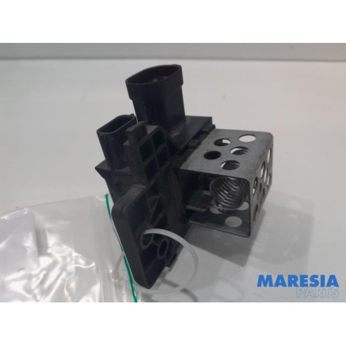 Renault - Clio - Cooling fan resistor