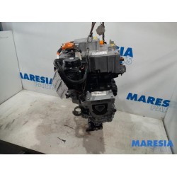 Peugeot - 2008 - Engine