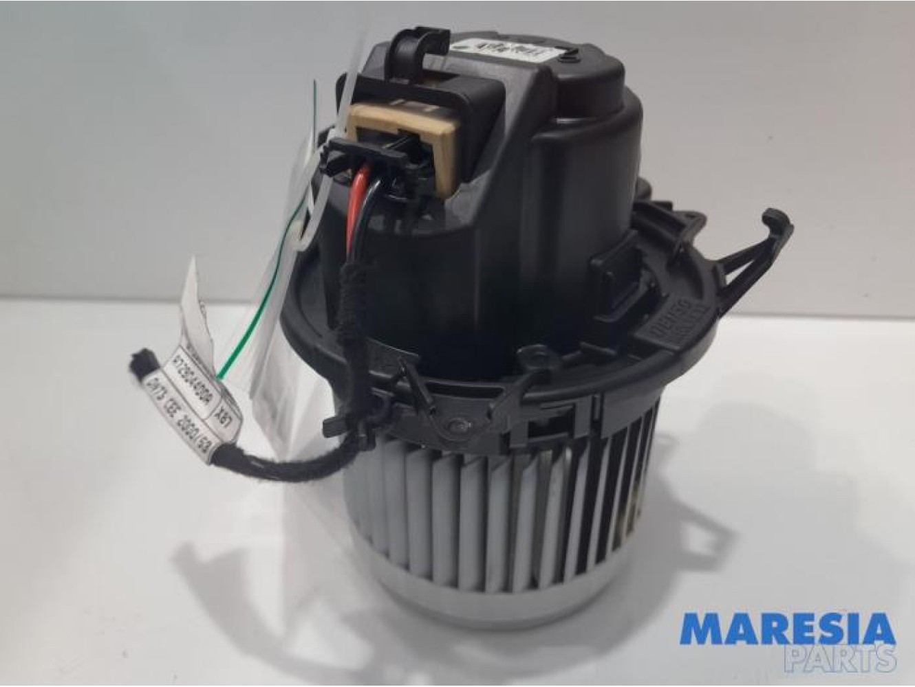 Renault - Clio - Heating and ventilation fan motor