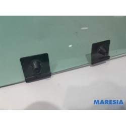 Renault - Clio - Türscheibe 4-türig rechts hinten