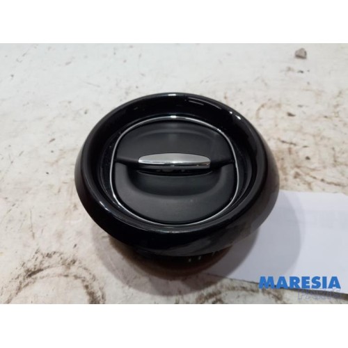 Renault - Clio - Dashboard vent