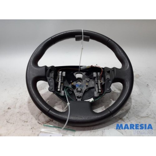 Renault - Grand Scenic - Steering wheel