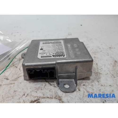 Renault - Grand Scenic - Airbag Module