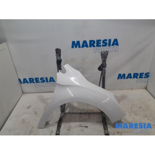 Citroen - DS4 - Front wing, right