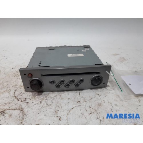 Renault - Grand Scenic - Radio CD player