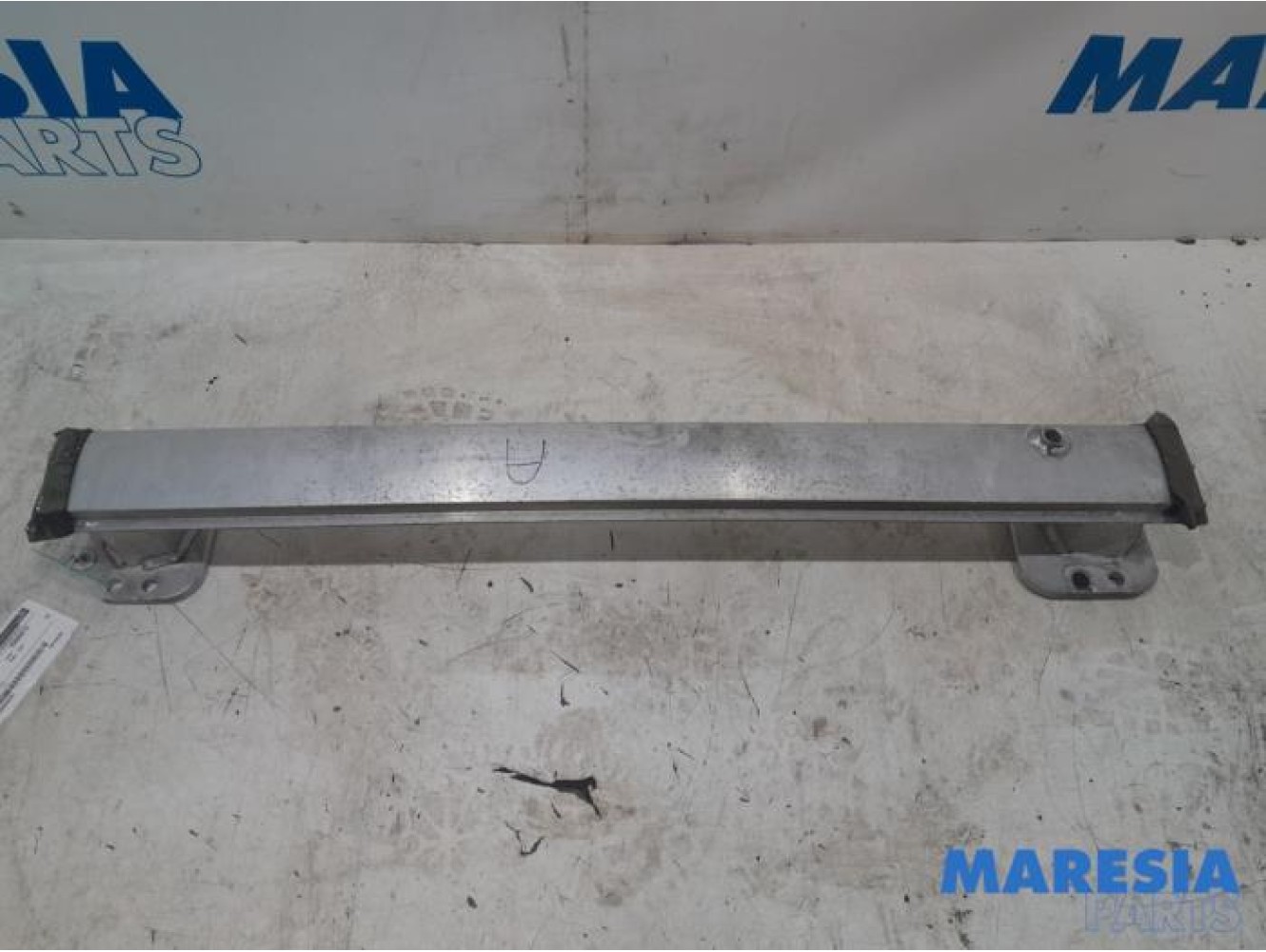 Citroen - DS4 - Rear bumper frame