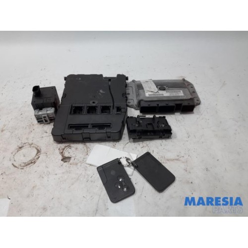 Renault - Grand Scenic - Engine management computer