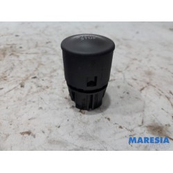Renault - Grand Scenic - Start/stop switch
